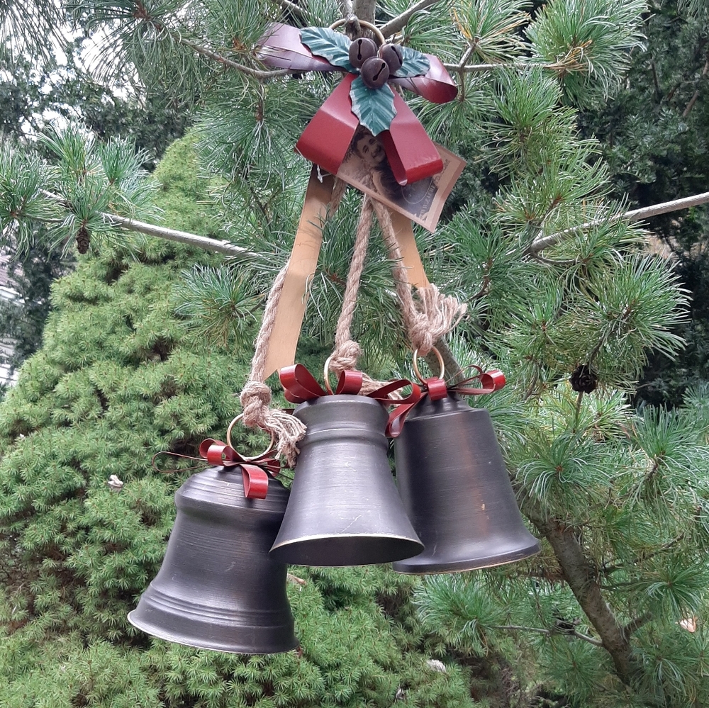 **Old World Galvanized Christmas Bells With Bows Decorative Accents - Picture 1 of 14